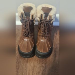 Ugg Boys Size 1 Boots